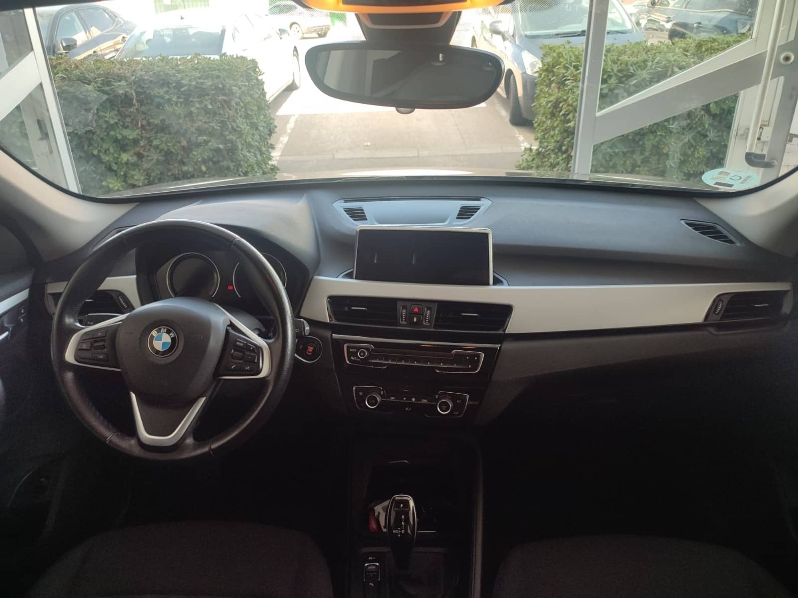 BMW X1 Advantage 1.8i 140 CV Automático