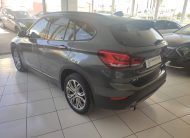 BMW X1 Advantage 1.8i 140 CV Automático