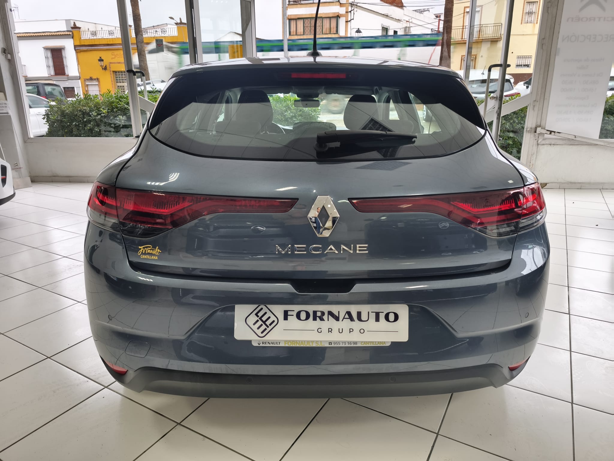 RENAULT MEGANE