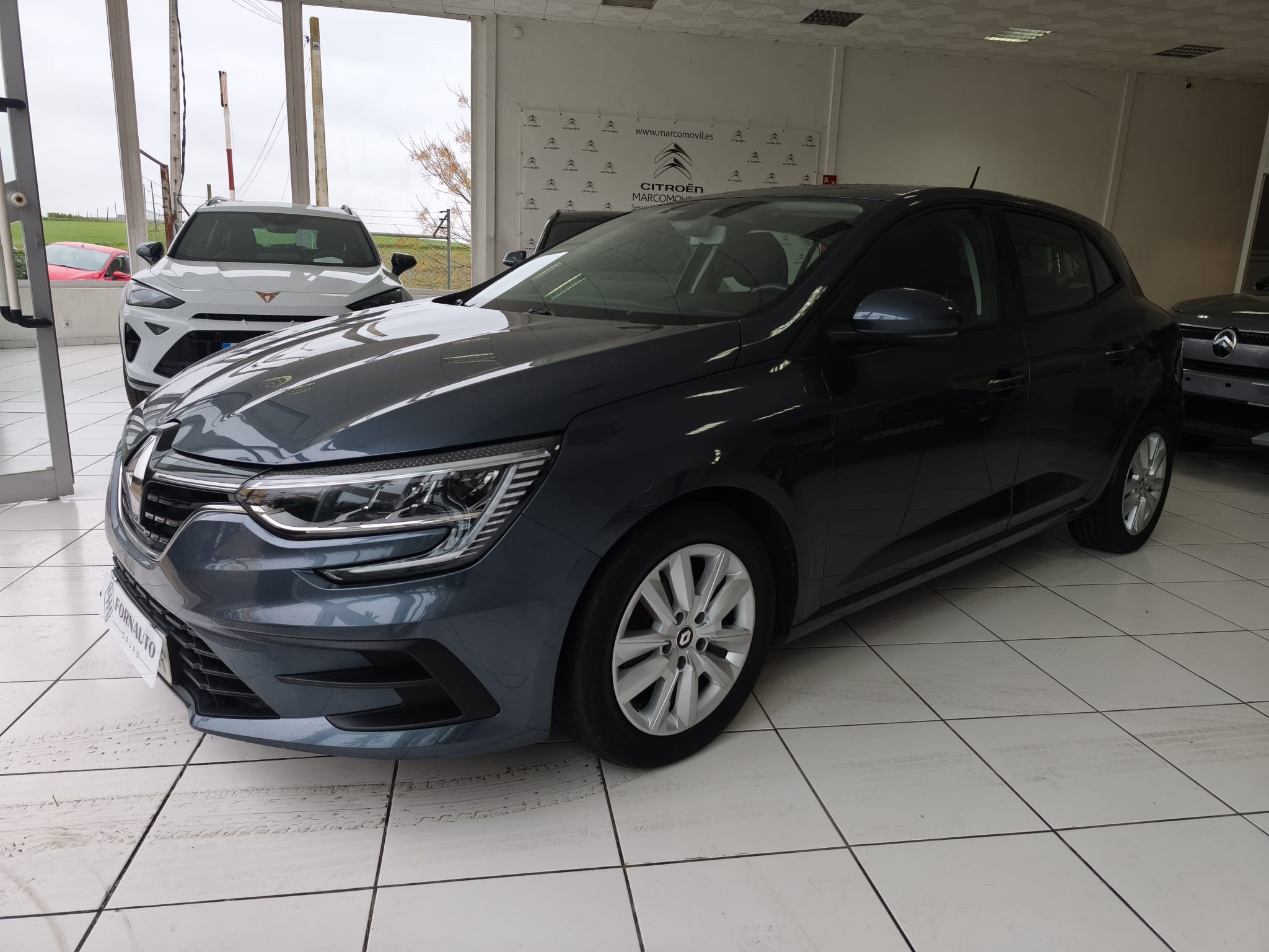 RENAULT MEGANE