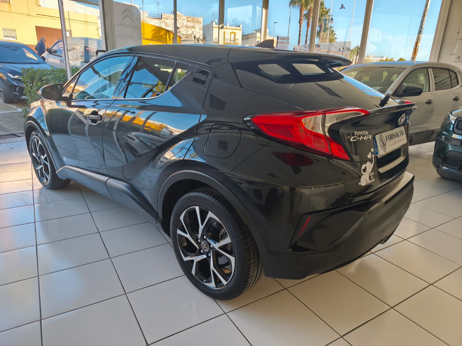 TOYOTA CHR