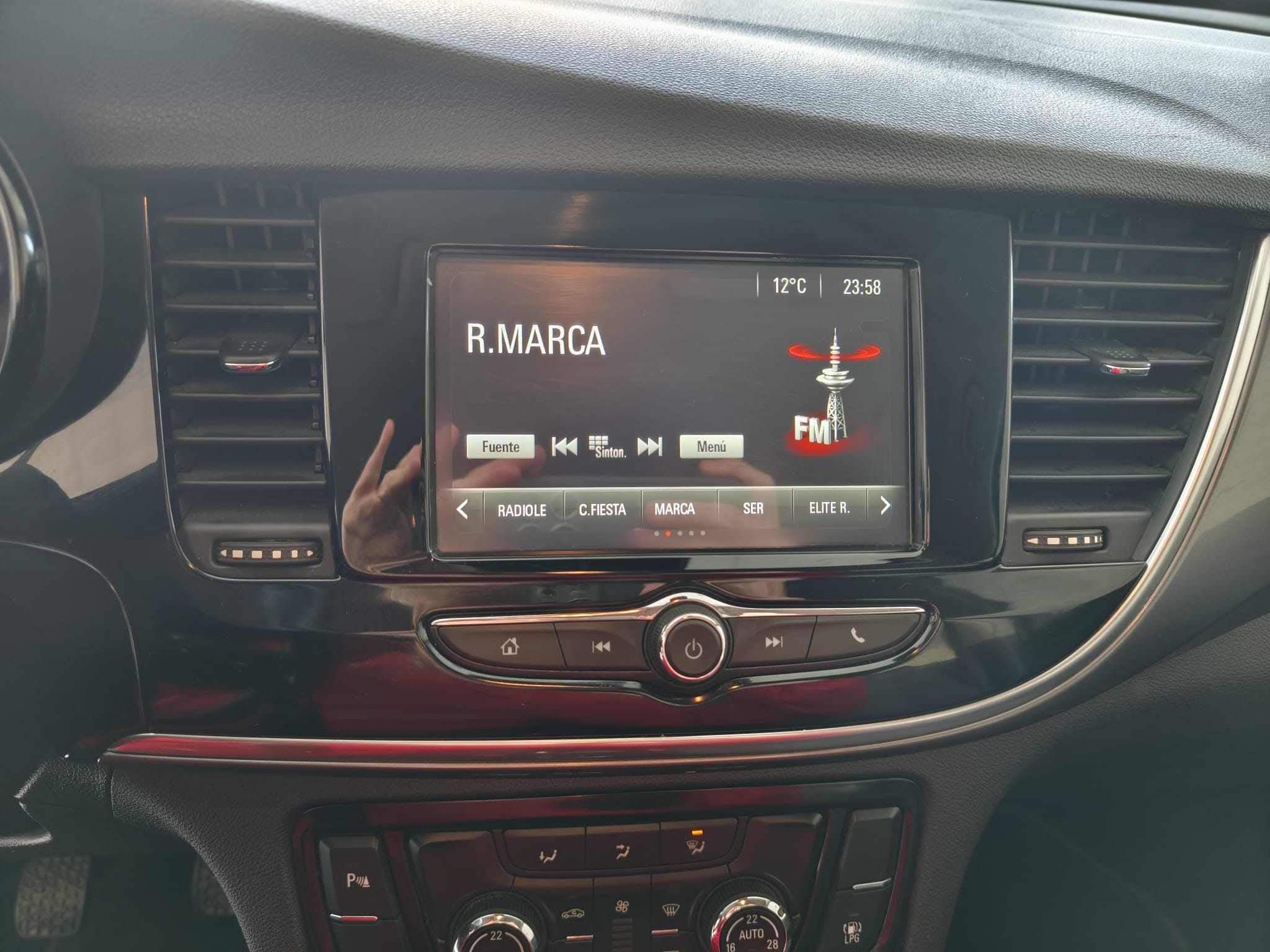 OPEL MOKKA X
