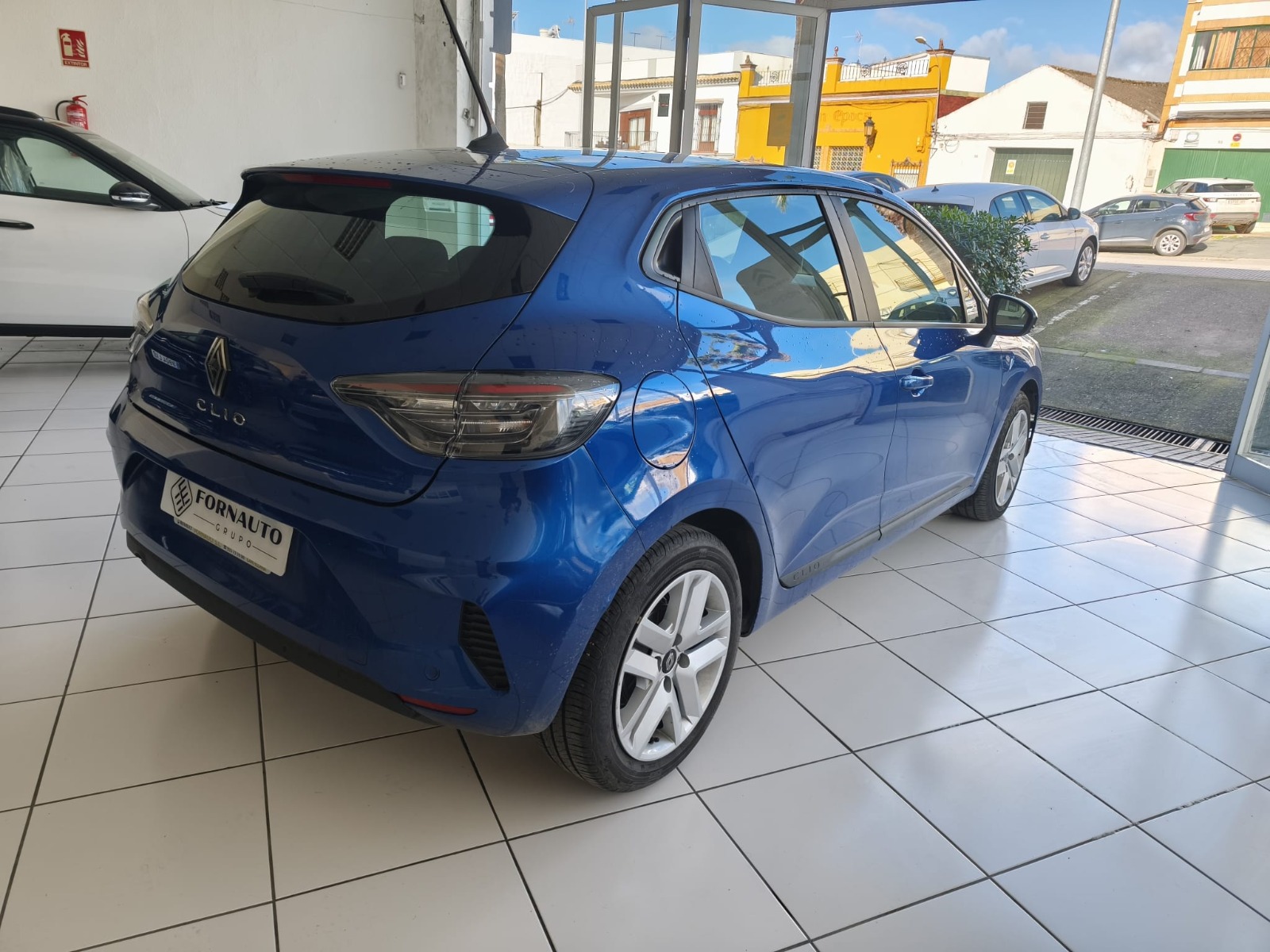 RENAULT CLIO
