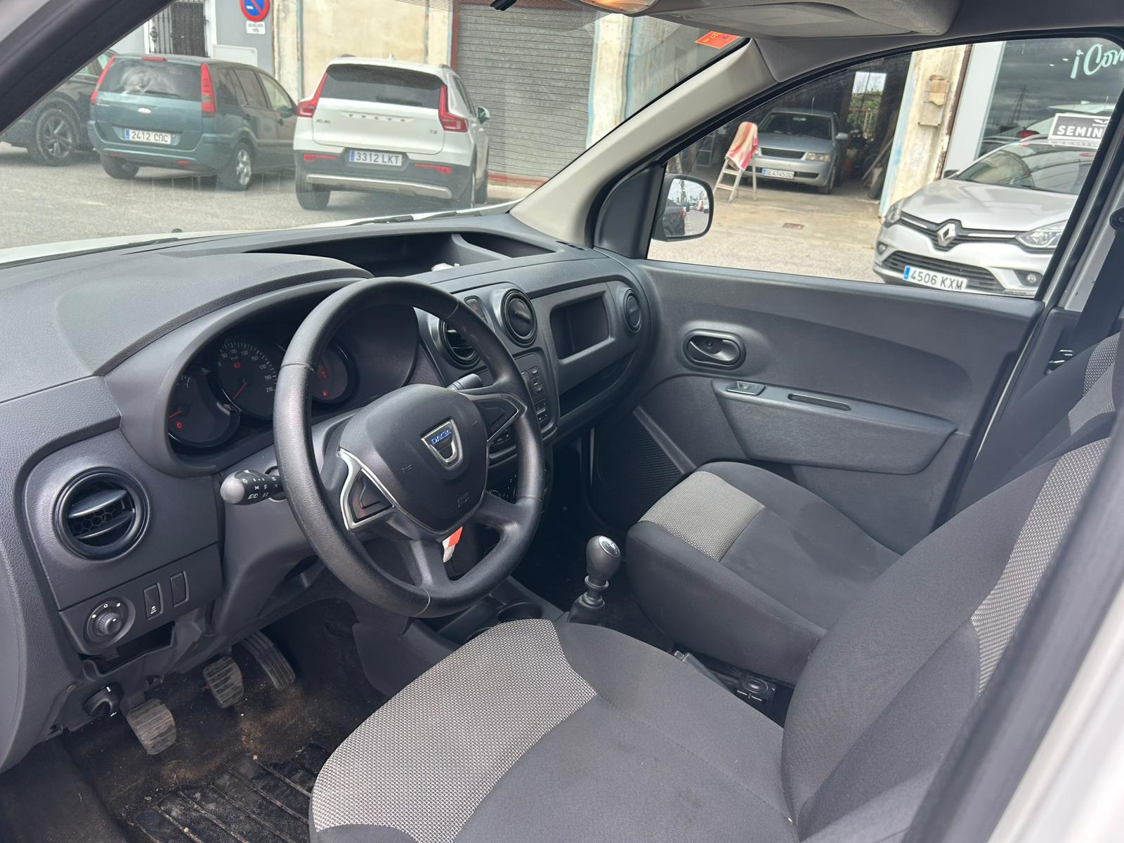 DACIA DOKKER EXPRESS