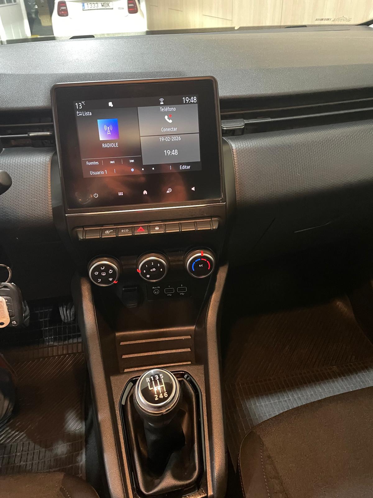 RENAULT CLIO