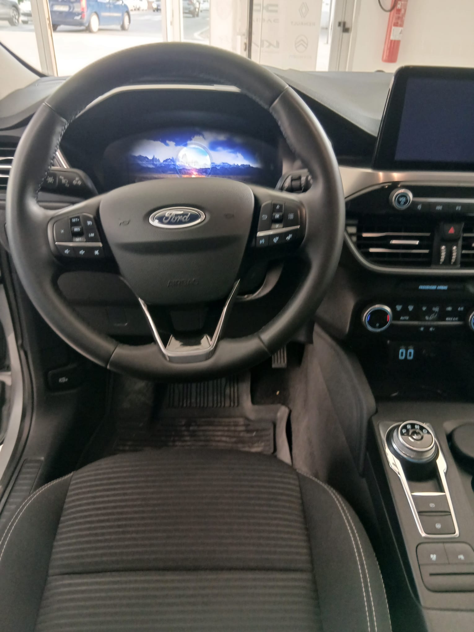 FORD KUGA