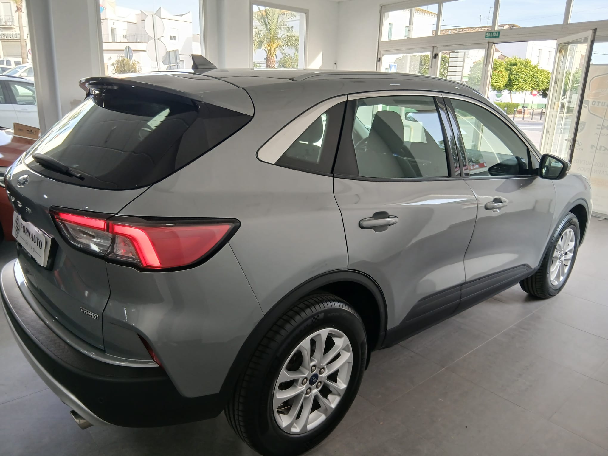 FORD KUGA