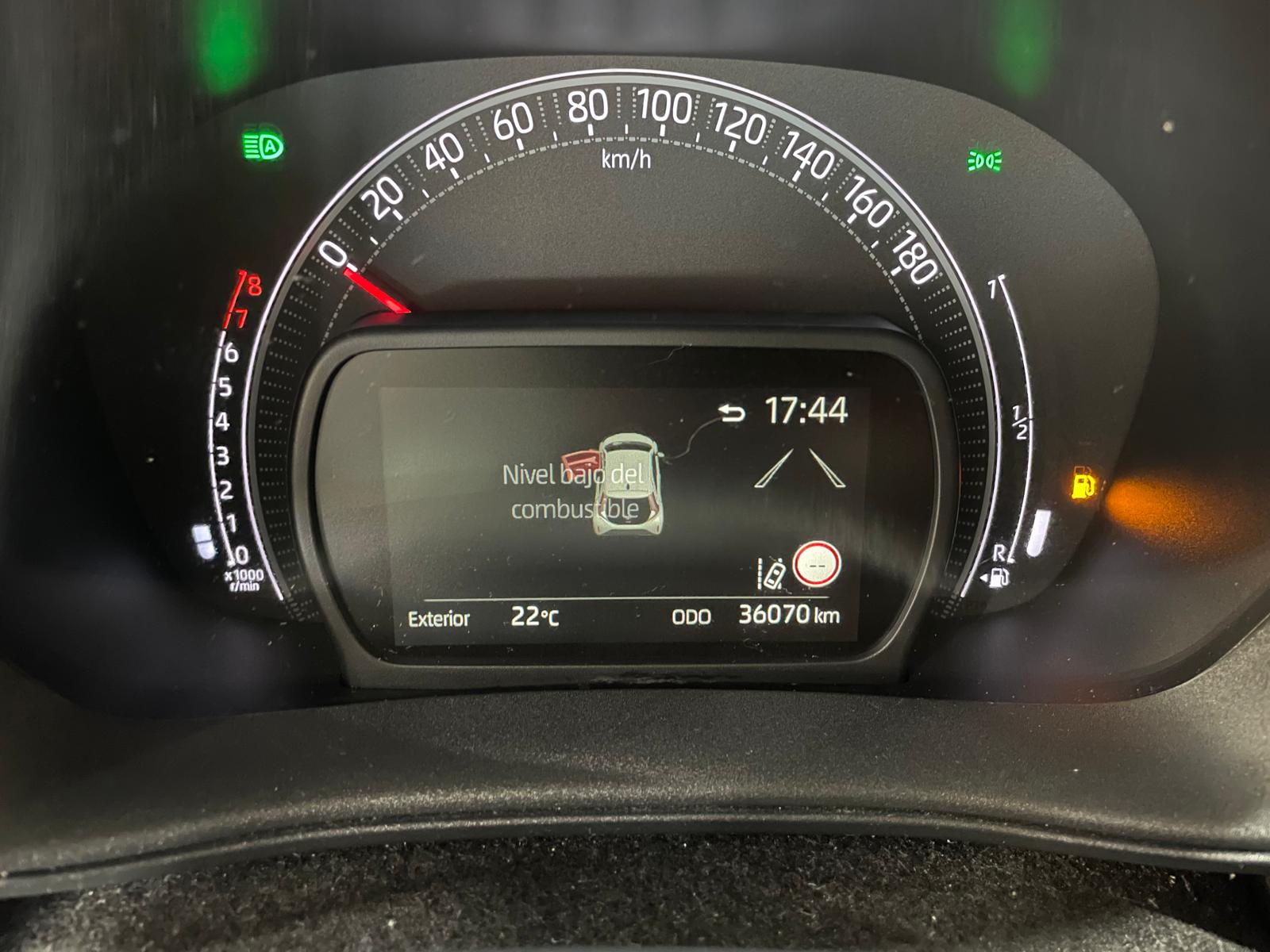 TOYOTA AYGO