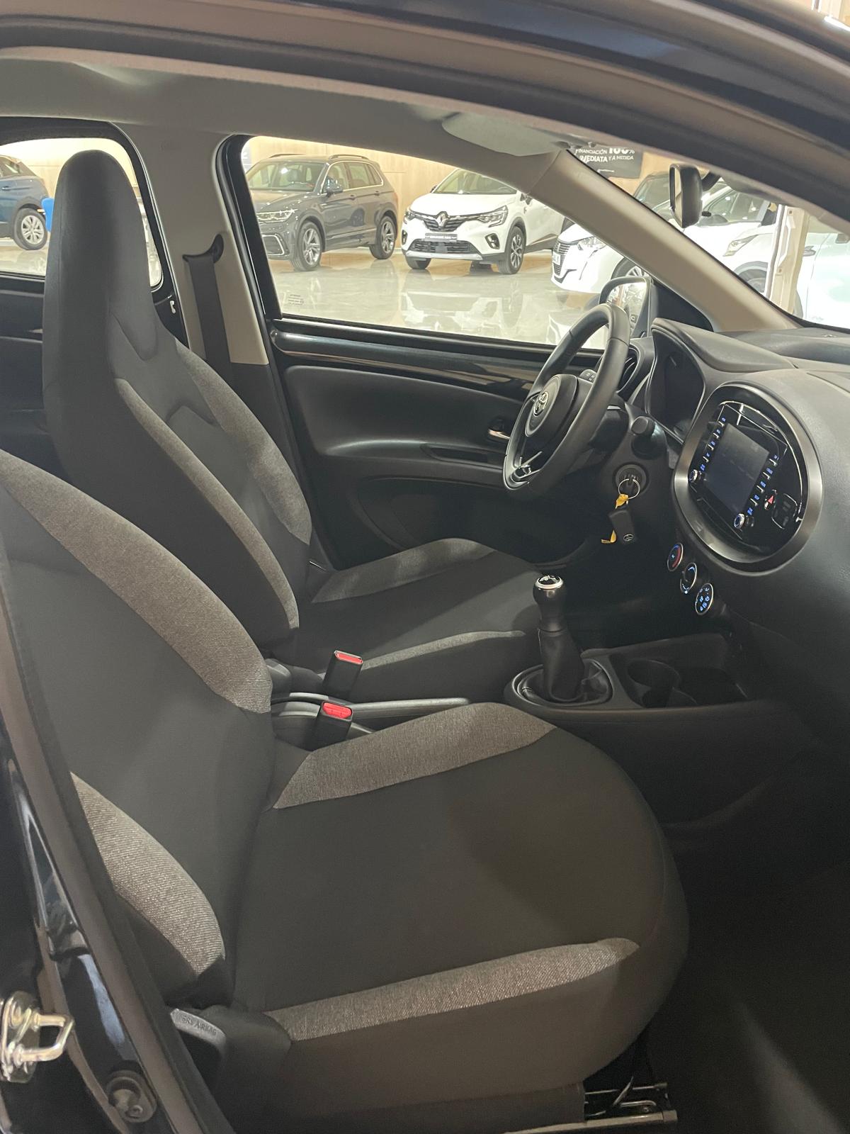 TOYOTA AYGO
