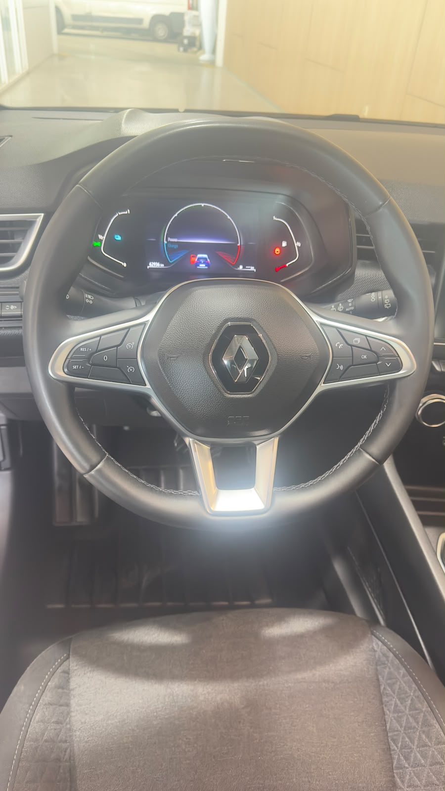 RENAULT CLIO