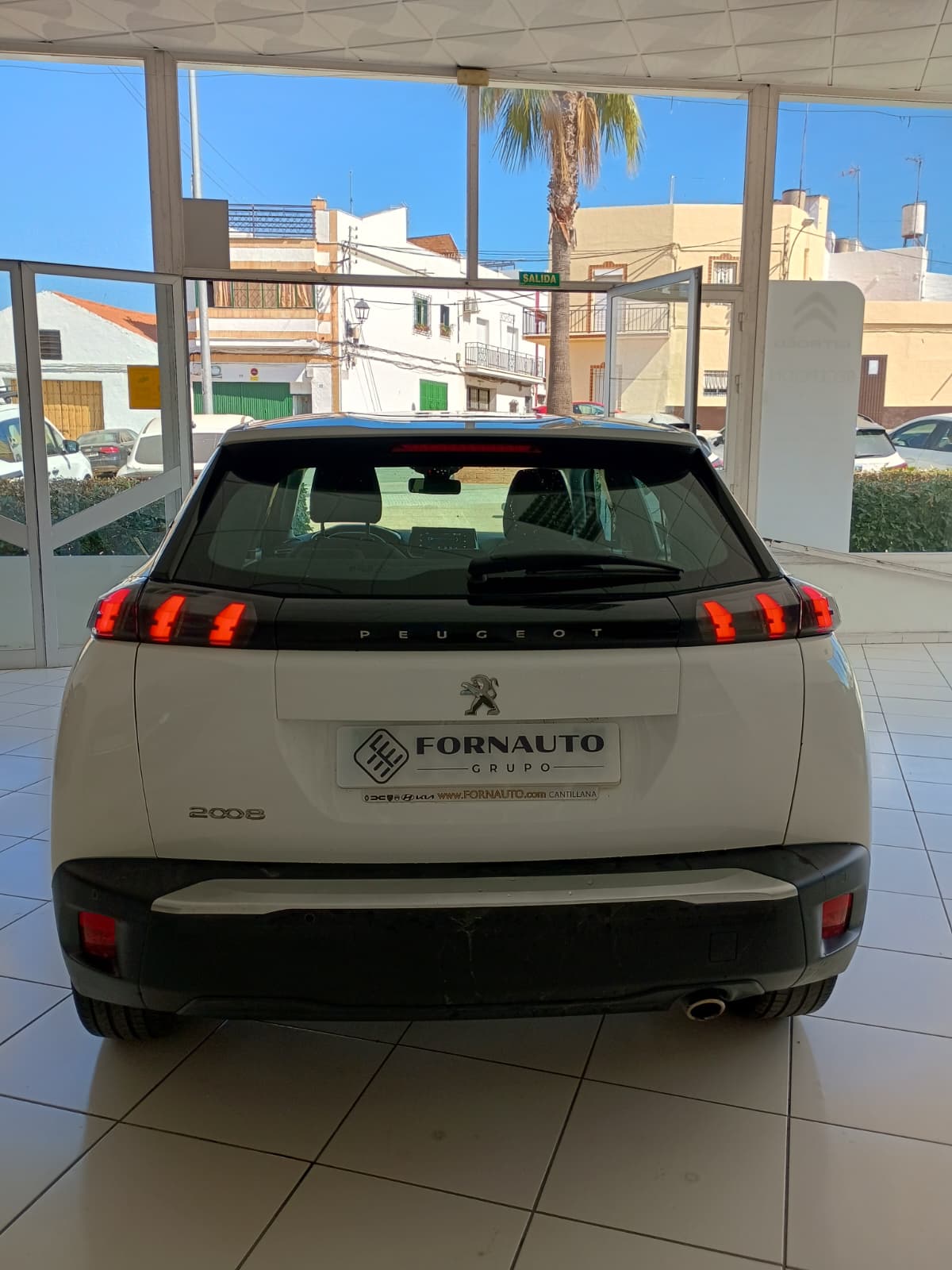 PEUGEOT 2008-N