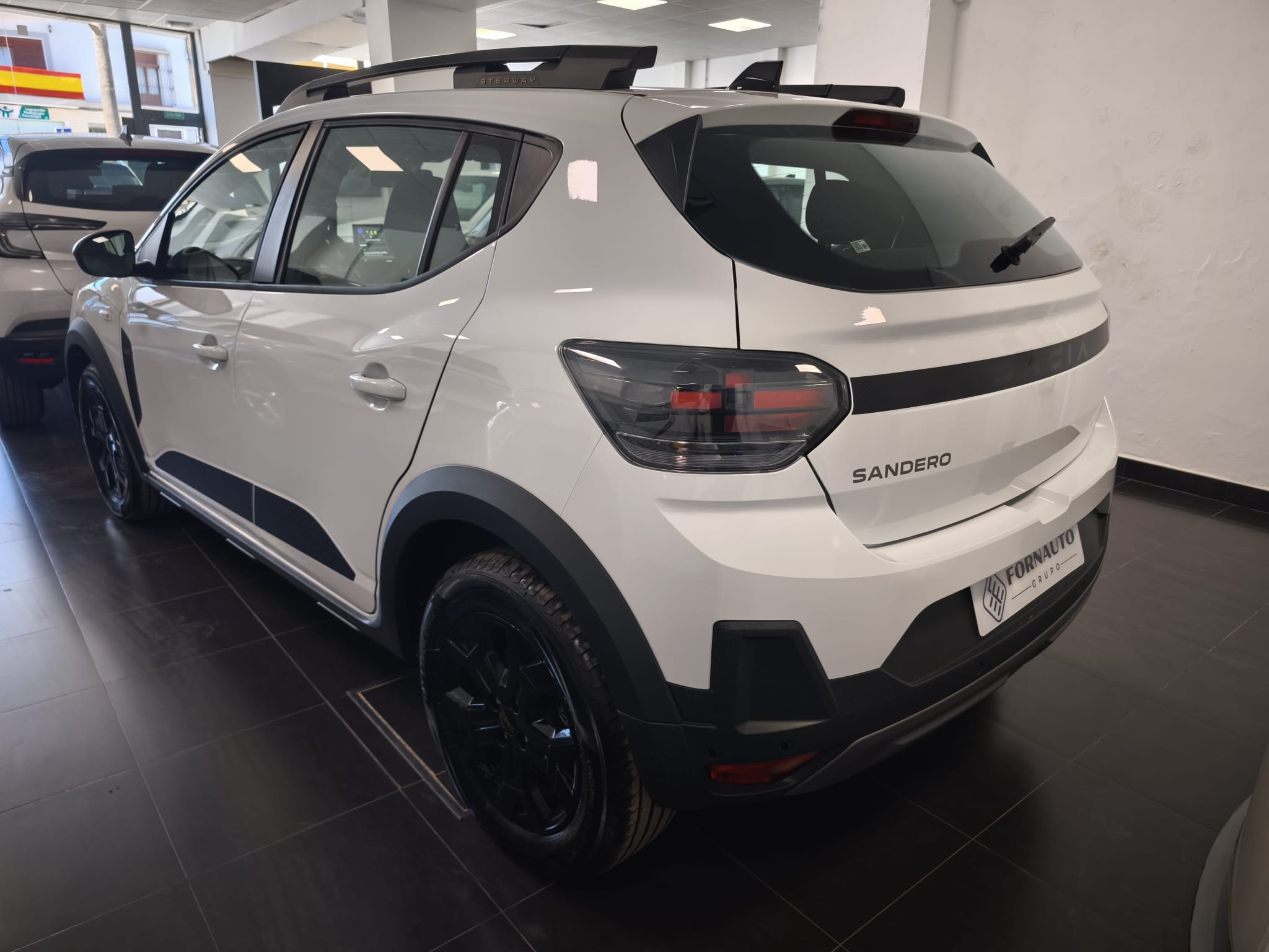 DACIA SANDERO STEPWAY EXTREME AUTOMATICO 120 CV GLP